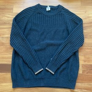 Like brand new Columbia Sweater. XL